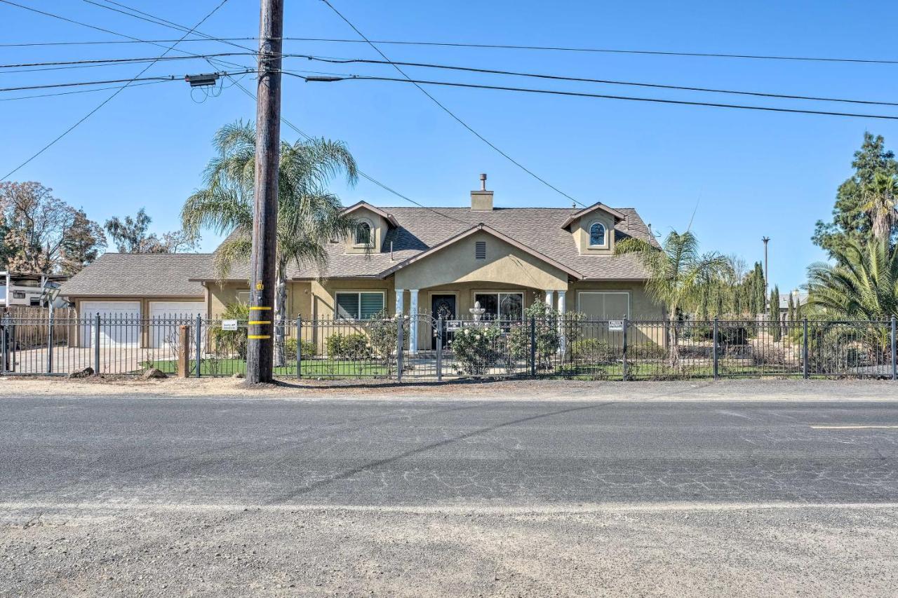 Manteca Home With Gated Yard About 2 Mi To Downtown Exterior foto